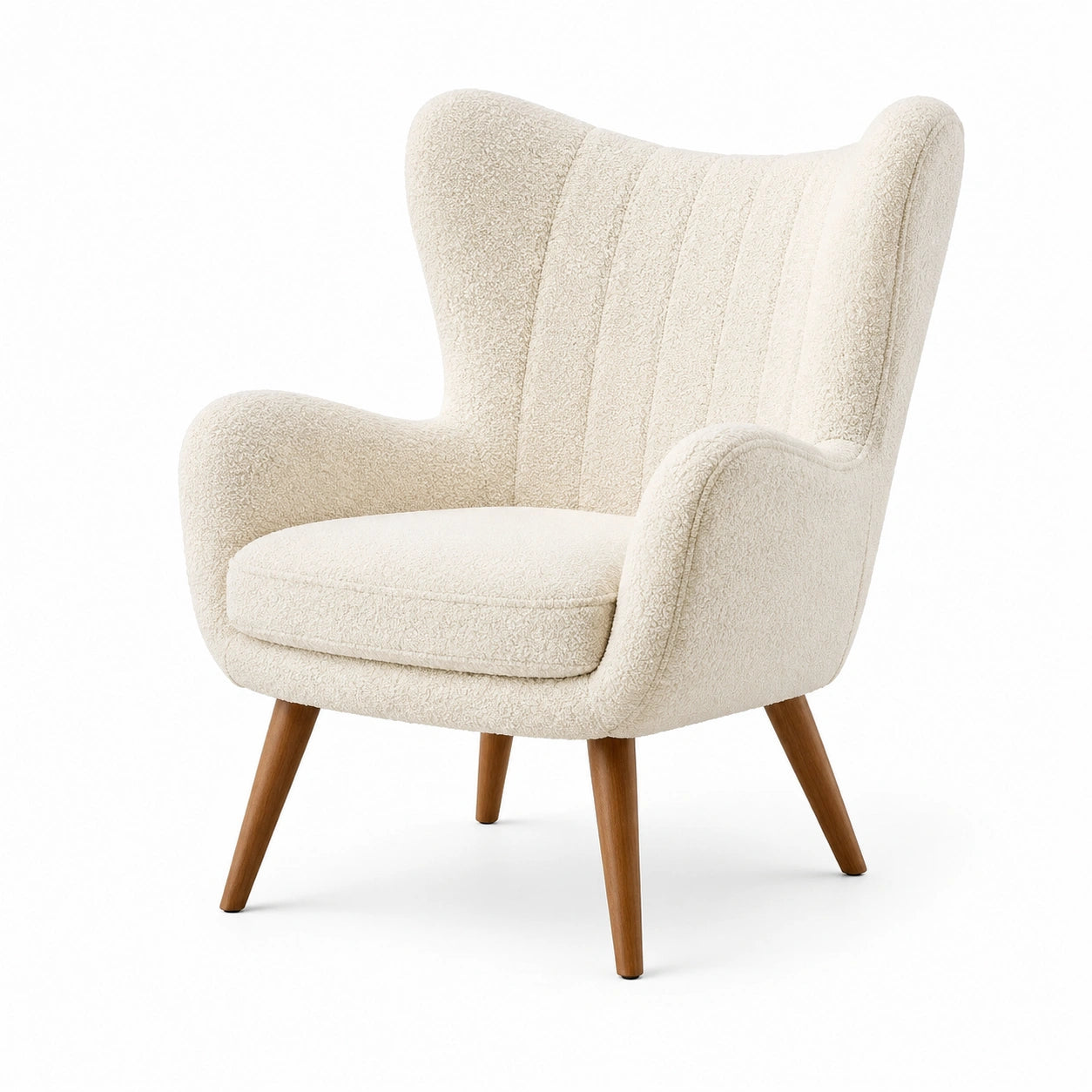 Sillón orejero de tejido bouclé beige con patas de madera